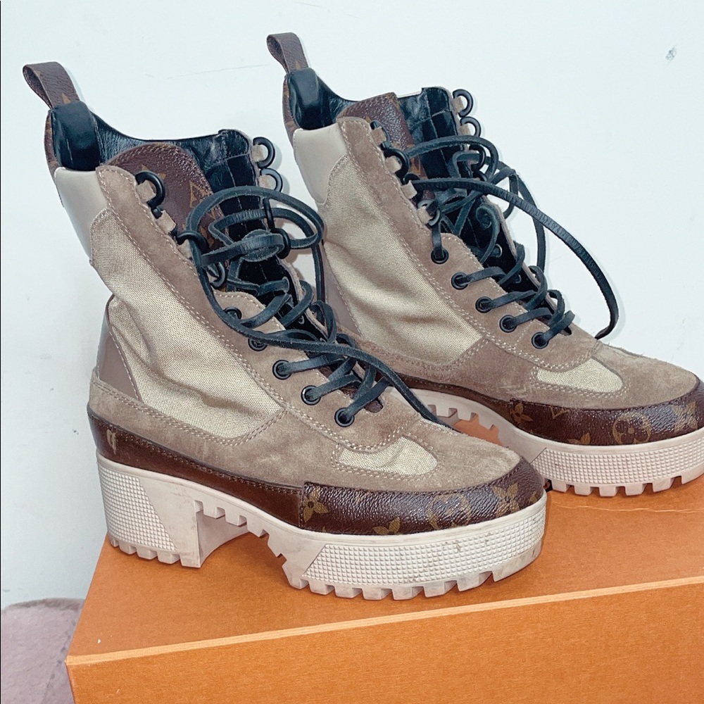 LV Boots